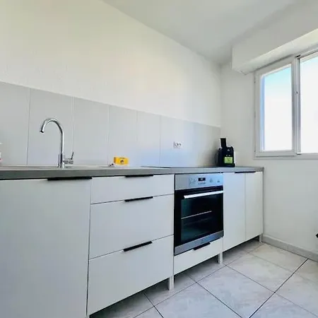 Apartment Le Juana, 4 Prs, Clim, Parking, 300 M Plages *