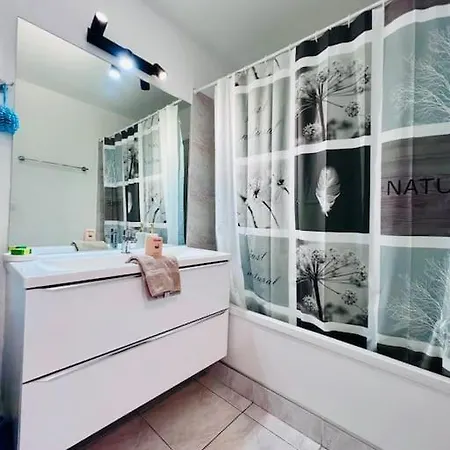 Le Juana, 4 Prs, Clim, Parking, 300 M Plages Apartment Antibes
